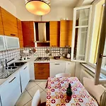 Apartamento Divina Luxury In The Center Of Como, Near
