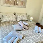 Divina Luxury In The Center Of Como, Near Apartamento *