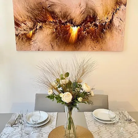 Divina Luxury In The Center Of Como, Near קומו