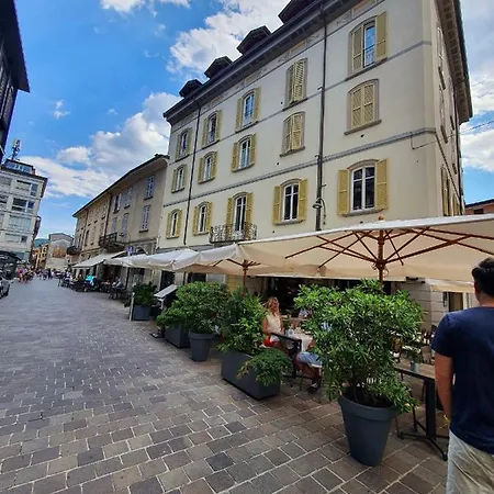 Divina Luxury In The Center Of Como, Near * Como