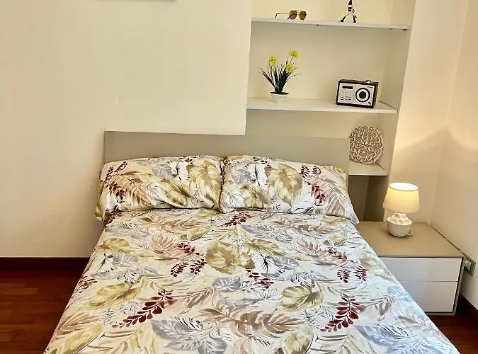 Lejlighed Divina Luxury In The Center Of Como, Near