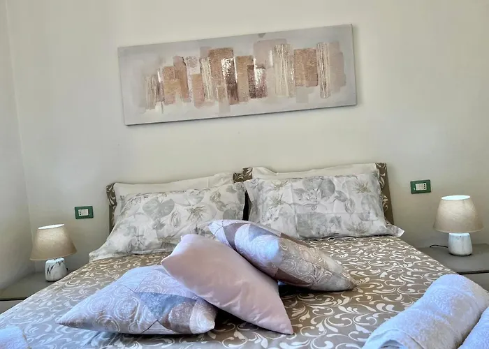 Divina Luxury In The Center Of Como, Near