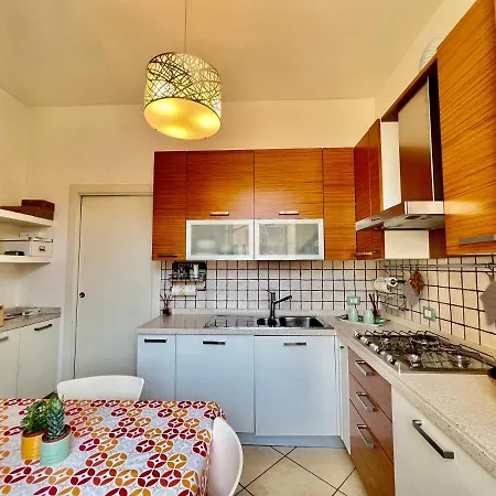 Divina Luxury In The Center Of Como, Near *